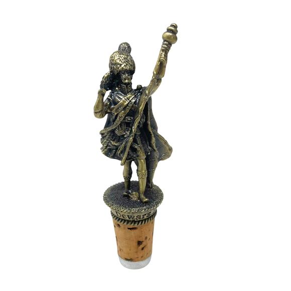 Dewar’s 12 Vintage Pewter Bottle Stopper Scottish Highlander Figurine Barware - Picture 10 of 10